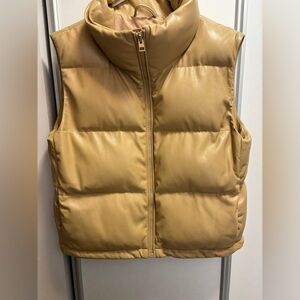 aritzia  Wilfred Free Vista Puffer Vest Vegan Leather - S